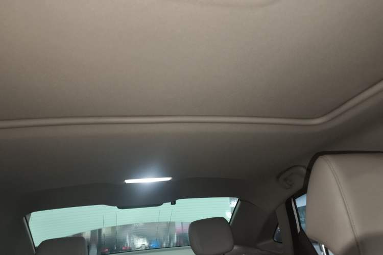 Used Buick GT 2018 15T Manual Elite Version China V Standard
