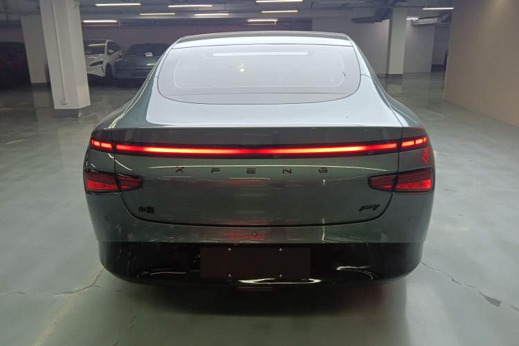Used XPeng P7 2023 P7i 702 Pro
