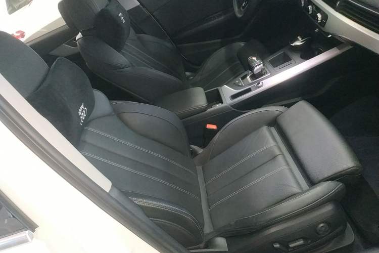 Used Audi A4L 2020 40 TFSI Fashion Dynamic Model
