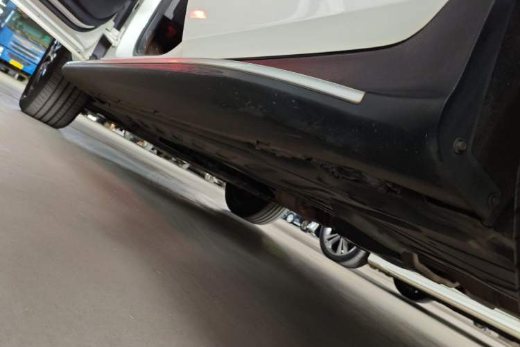 Used Mercedes-Benz GLC Coupe 2021 GLC 300 4MATIC Coupe SUV
