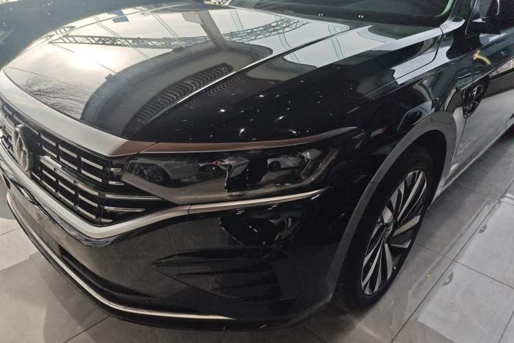 Used Volkswagen Passat 2023 Revised 330TSI Elite Edition
