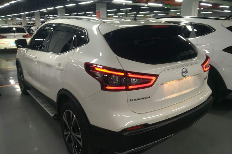 Used Nissan Qashqai 2022 2.0L CVT XV Premier Luxury Edition
