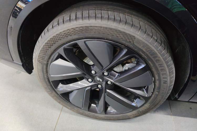 Used Li Auto L9 2024 Ultra Model
