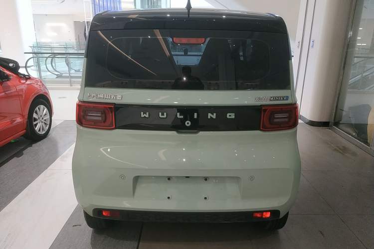Used Wuling Hongguang MINIEV 2021 Macaron Premium Model – Lithium Iron Phosphate
