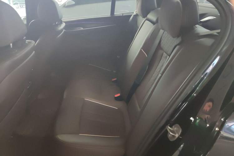 Used BMW 5 Series 2022 Restyled 530Li Leading Edition M Sport Package
