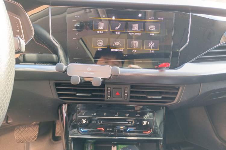 TDK.VehicleDetails.img