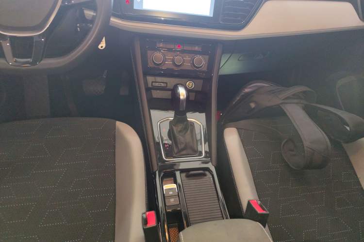 Used Jetta VS5 2023 280TSI Automatic Trend Edition