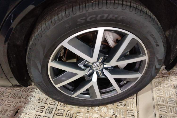 Used Volkswagen Touareg 2019 3.0 TSI RuiFeng Edition China VI Standard
