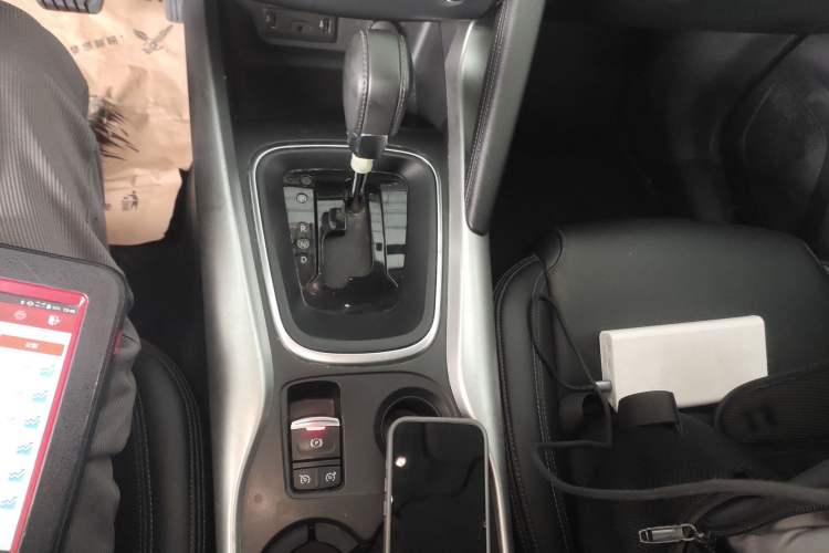 Used Renault Kadjar 2017 2.0L Two-Wheel-Drive Leading Edition
