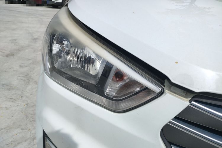 Used Hyundai ix25 2015 1.6L Automatic Two-Wheel Drive Fashionable GS Model
