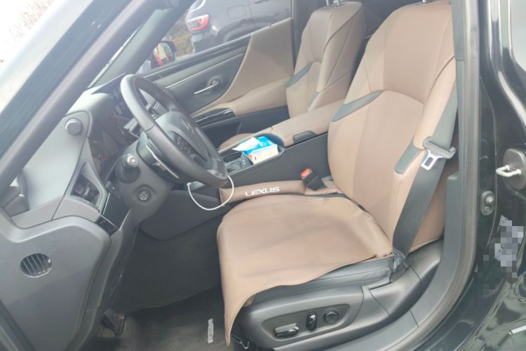 Used Lexus ES 2022 300h Excellence Edition