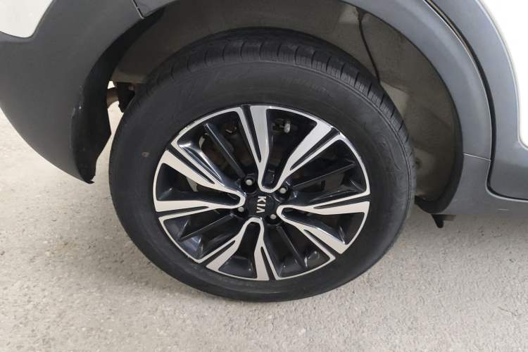 Used Kia kx1 Stonic 2019 1.4L Automatic Sport Edition China VI
