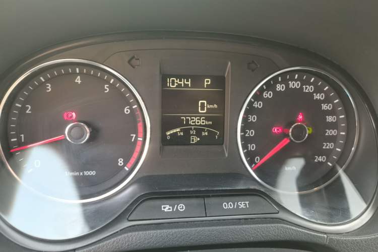 Used Volkswagen Polo 2014 1.6L Cross Polo Automatic
