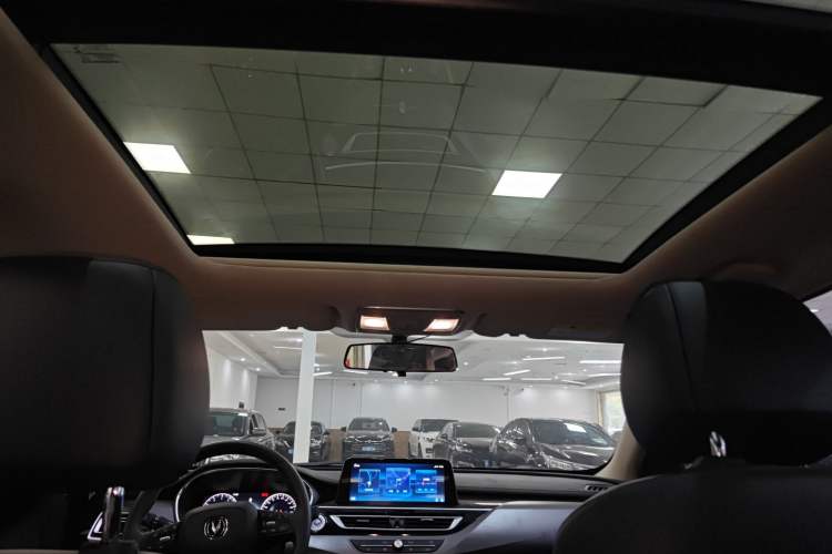 Used Changan Ruicheng CC 2021 Blue Whale Edition 1.5T DCT Prestige Model