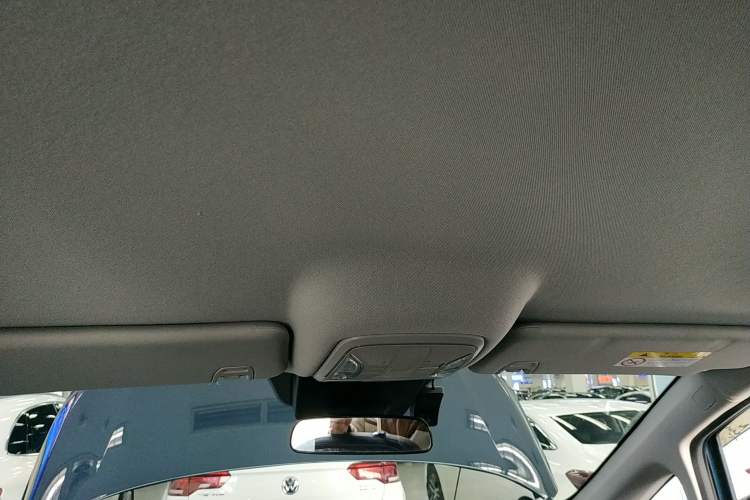 Used GAC Trumpchi M6 2023 PRO 270T DCT Elite Edition
