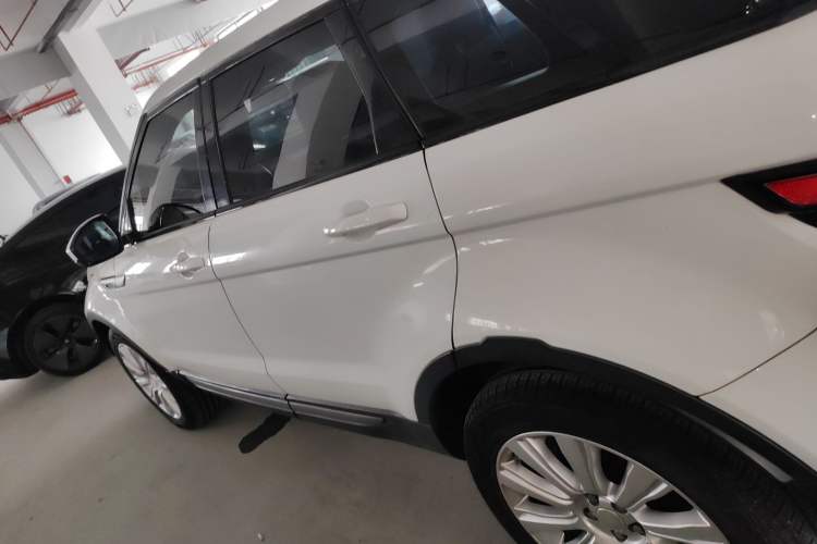 Used Land Rover Range Rover Evoque 2018 240 PS SE Smart Brilliance Edition
