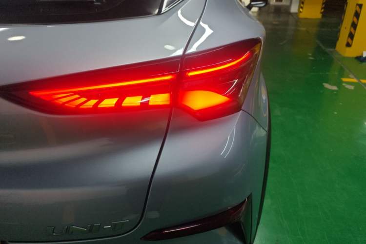 Used Changan UNI-T 2022 1.5T Flagship Edition