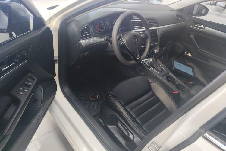 Used Volkswagen Lamando 2021 230TSI DSG Fashion Edition
