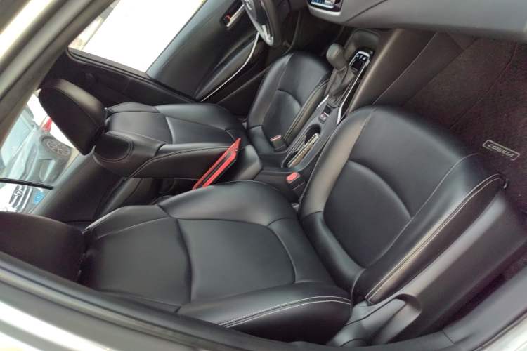 Used Toyota Corolla 2021 Dual-Engine 1.8L E-CVT Pioneer Edition
