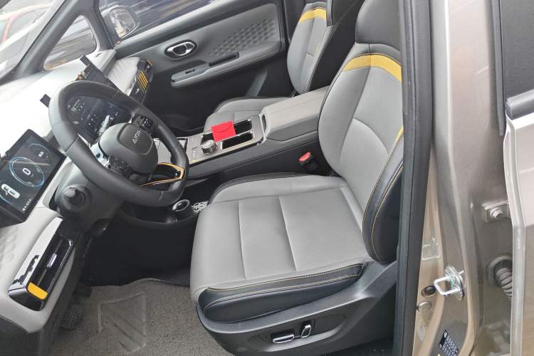 Used AION Y 2022 70 Intelligent Edition Lithium Iron Phosphate
