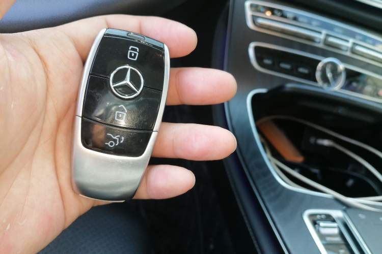 Used Mercedes-Benz E-Class 2018 Restyled E 300 L Sporty and Stylish Edition