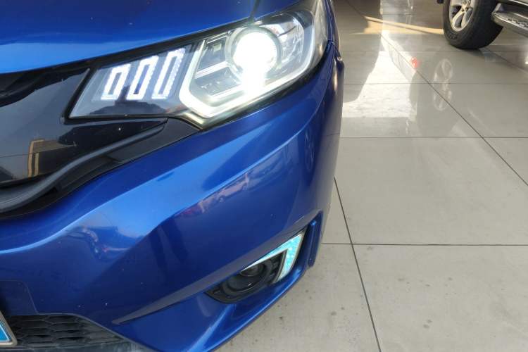 Used Honda Fit 2014 1.5L LX CVT Comfort Model
