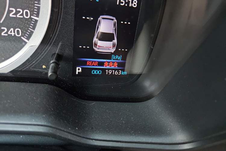 Used Toyota Levin 2022 185T CVT Luxury Edition
