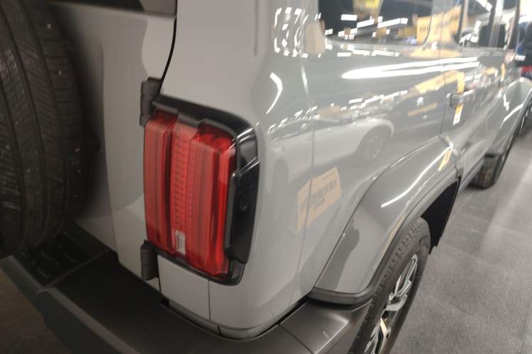 Used Tank 300 2021 City Edition 2.0T—Truly Stylish
