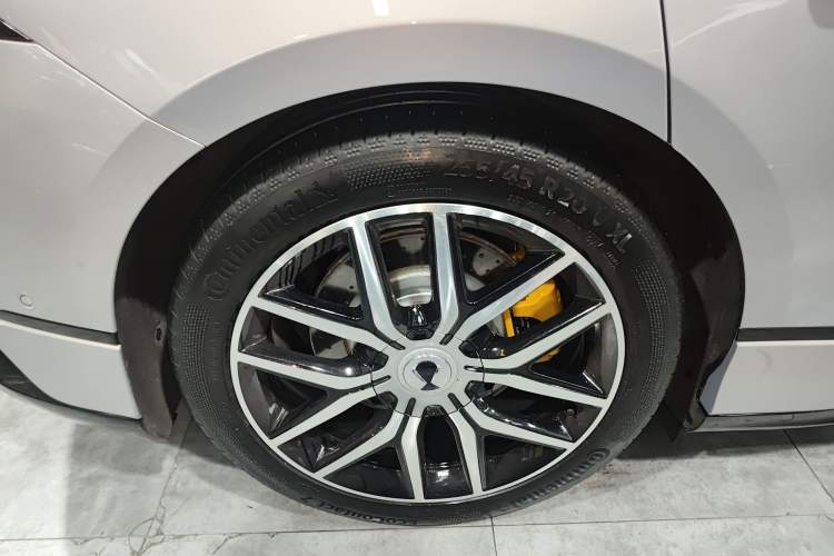 Used Denza Z9GT 2024 630 All-Wheel Drive Pro Version
