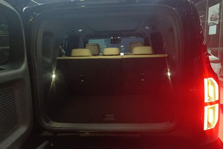 Used  Leopard 5 2025 Laser Qiankun Intelligent Driving Edition
