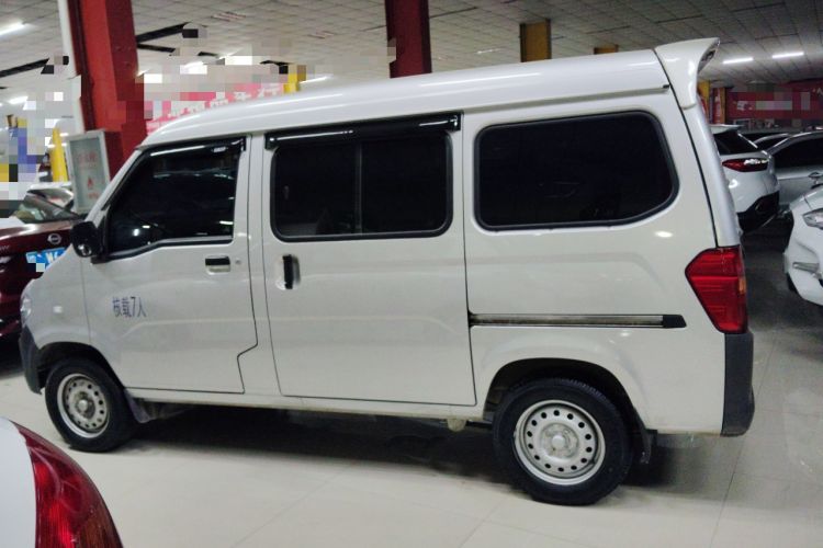 Used Wuling Zhiguang 2023 1.5L Practical Version 5/7 Seats
