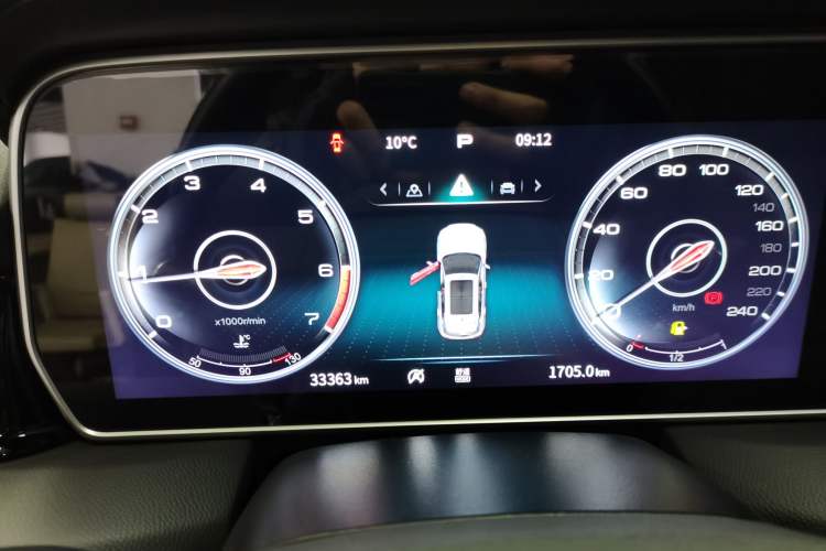 Used Hongqi HS5 2022 Revised Version 2.0T Smart Connect Flagship Edition
