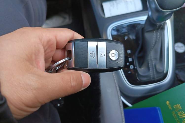 Used Kia kx1 Stonic 2019 1.4L Automatic Fun Edition China VI