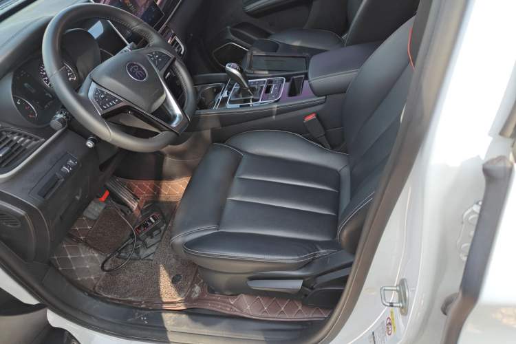 Used BYD Song MAX 2019 1.5T Automatic Smart Connect Ruiyi Sunroof Version 6 Seats China VI Standard
