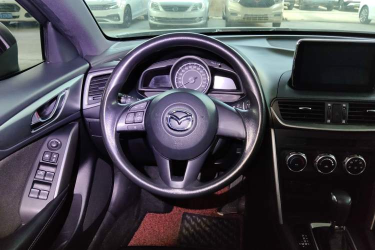 Used Mazda CX-4 2016 2.0L Automatic 2WD Blue Sky Dynamic Edition