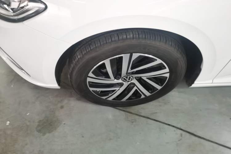 Used Volkswagen Lavida 2024 1.5L Automatic 5 Million Edition