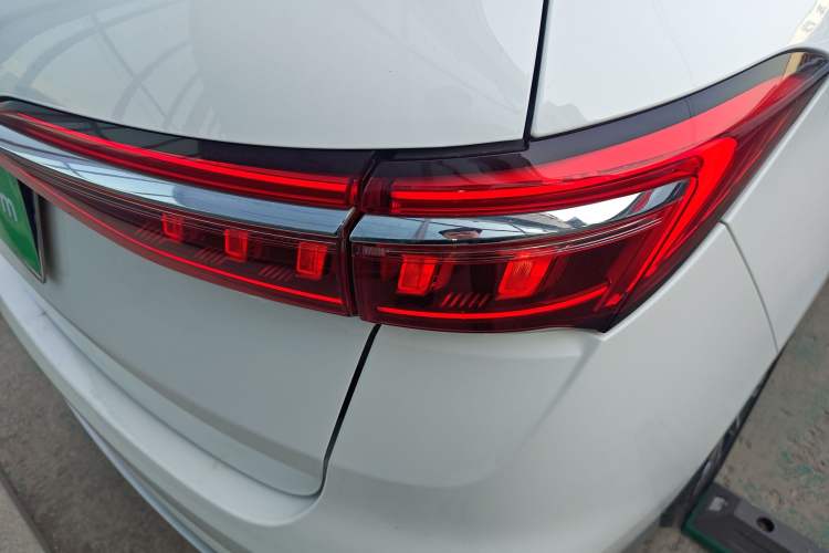 Used BYD Song MAX 2021 Upgraded Model 1.5T Automatic Luxury 6-Seater