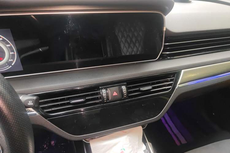 Used Hongqi HS5 2019 2.0T Smart Connect Flagship Edition