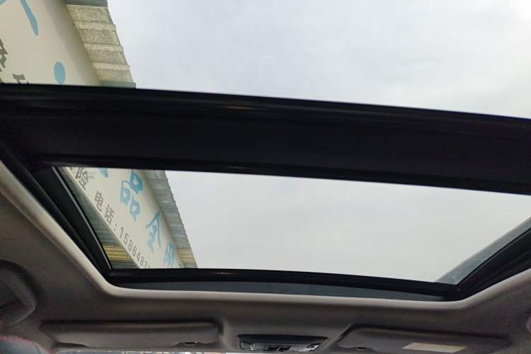 Used Honda Vezel 2020 1.5L CVT Elite Edition
