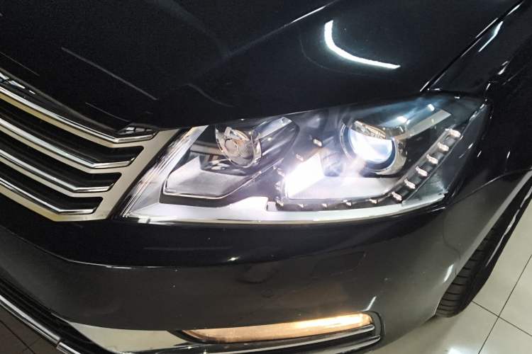 Used Volkswagen Magotan 2015 Facelift 1.8TSI Luxury Model