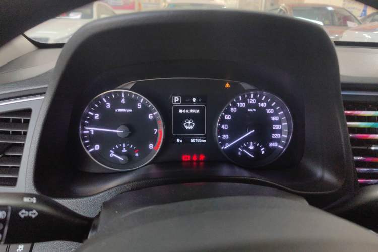 Used Hyundai Elantra 2016 1.6L Automatic ZhiXuan – Elite Version
