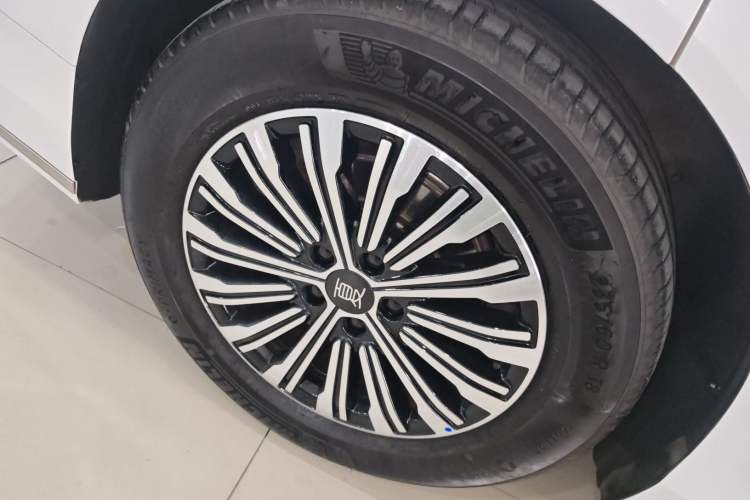 Used BYD Xia 2025 DM-i 1.5T 180km Excellence Model
