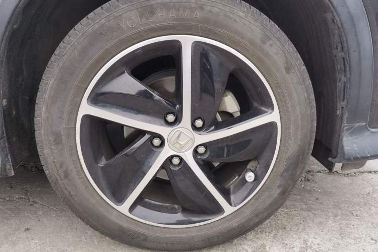 Used Honda Vezel 2020 1.5L CVT Pioneer Edition
