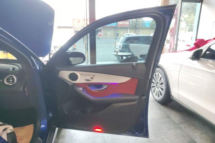 Used Mercedes-Benz GLC 2021 GLC 260 L 4MATIC Dynamic Edition
