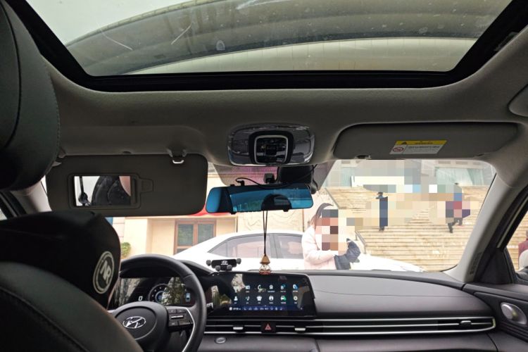 Used Hyundai Elantra 2022 1.5L CVT LUX Prestige Edition