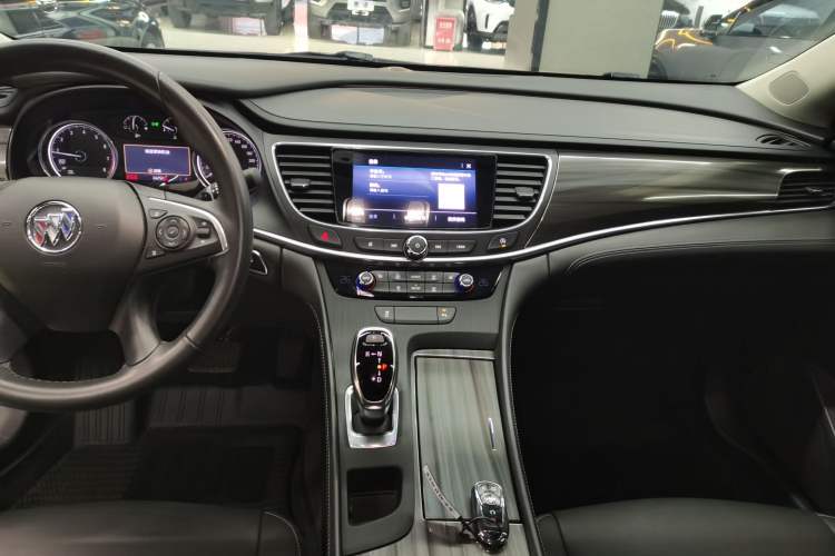 Used Buick LaCrosse 2021 552T Luxury Version
