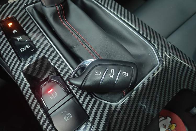 Used MG 5 2021 Revised Version 180 DVVT CVT Youth Luxury Edition