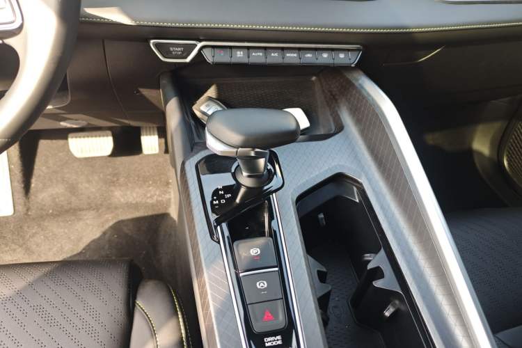 Used Geely Auto Preface 2023 1.5TD Fuyao Version