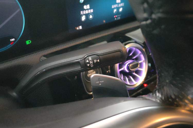 Used Mercedes-Benz A-Class 2022 Revised Version A 200 L Sport Sedan Fashionable Style
