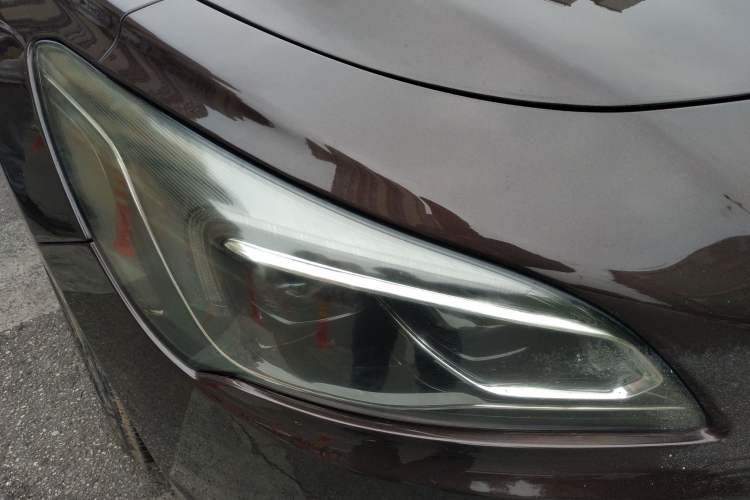 Used Buick LaCrosse 2018 20T Luxury Model
